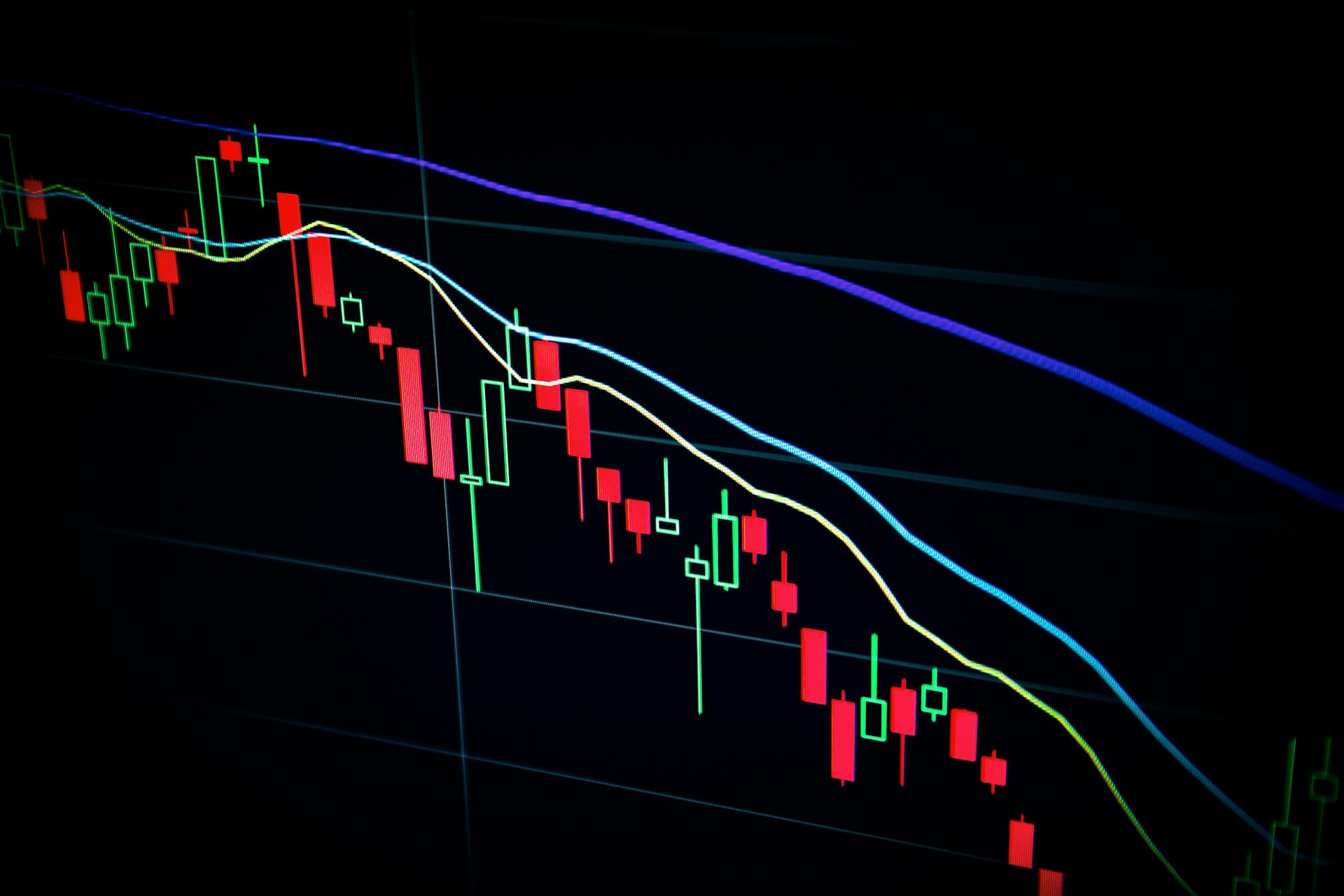 IEX Real-Time Market: How Industrial Buyers Are Saving 20–25% vs. DISCOM Rates